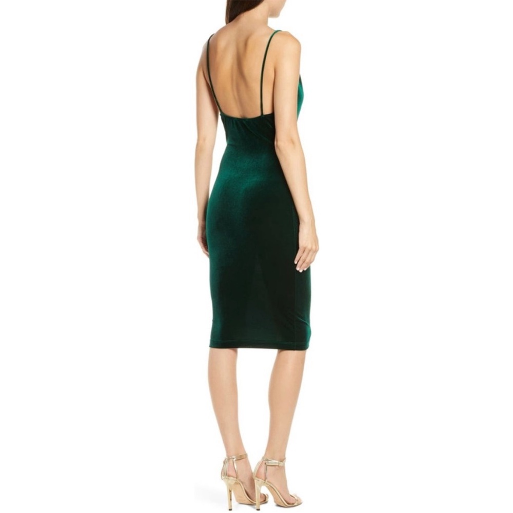 Lulu’s Jazzy Belle Dark Green Velvet Dress